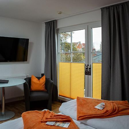 H&H Apartments Im Herzen Der Stadt Super Zentral Ruhig Mit Kochnischen Balkon Oder Empore Greifswald Eksteriør bilde