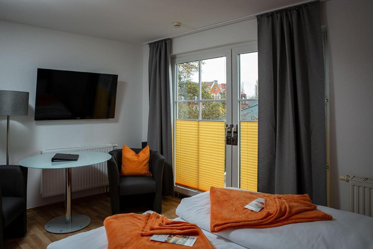 H&H Apartments Im Herzen Der Stadt Super Zentral Ruhig Mit Kochnischen Balkon Oder Empore Greifswald Eksteriør bilde
