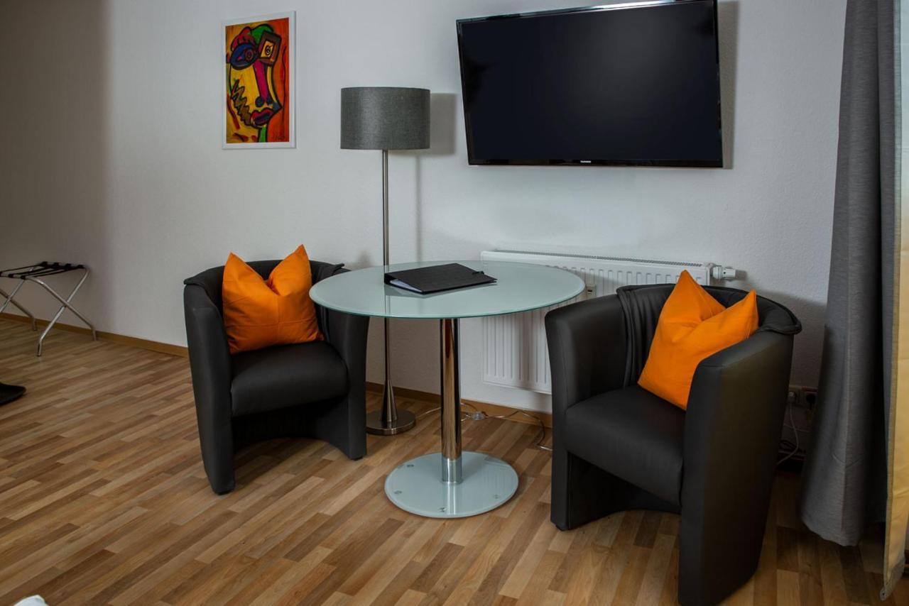 H&H Apartments Im Herzen Der Stadt Super Zentral Ruhig Mit Kochnischen Balkon Oder Empore Greifswald Eksteriør bilde