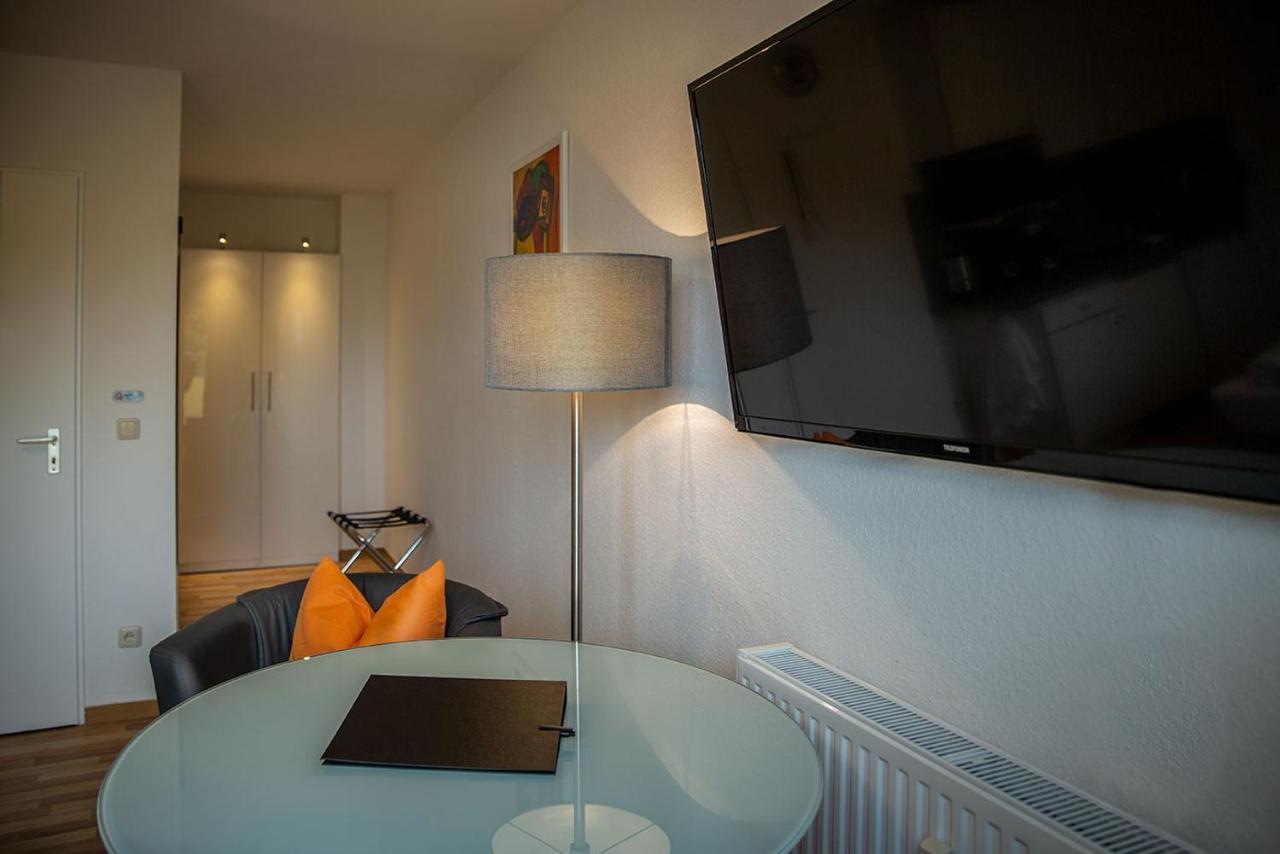 H&H Apartments Im Herzen Der Stadt Super Zentral Ruhig Mit Kochnischen Balkon Oder Empore Greifswald Eksteriør bilde