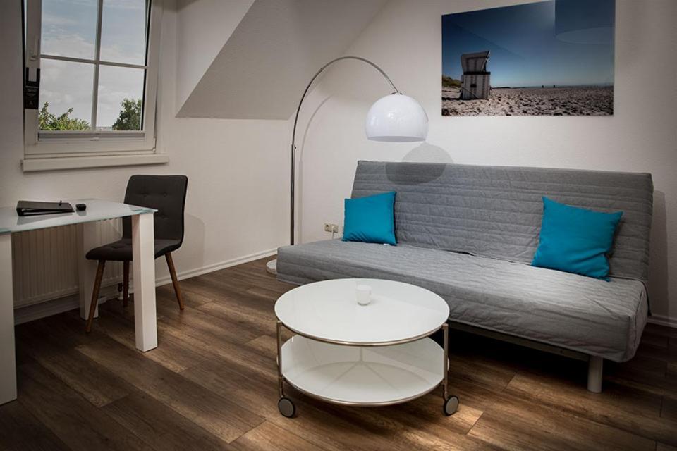 H&H Apartments Im Herzen Der Stadt Super Zentral Ruhig Mit Kochnischen Balkon Oder Empore Greifswald Eksteriør bilde