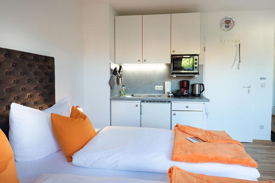 H&H Apartments Im Herzen Der Stadt Super Zentral Ruhig Mit Kochnischen Balkon Oder Empore Greifswald Eksteriør bilde